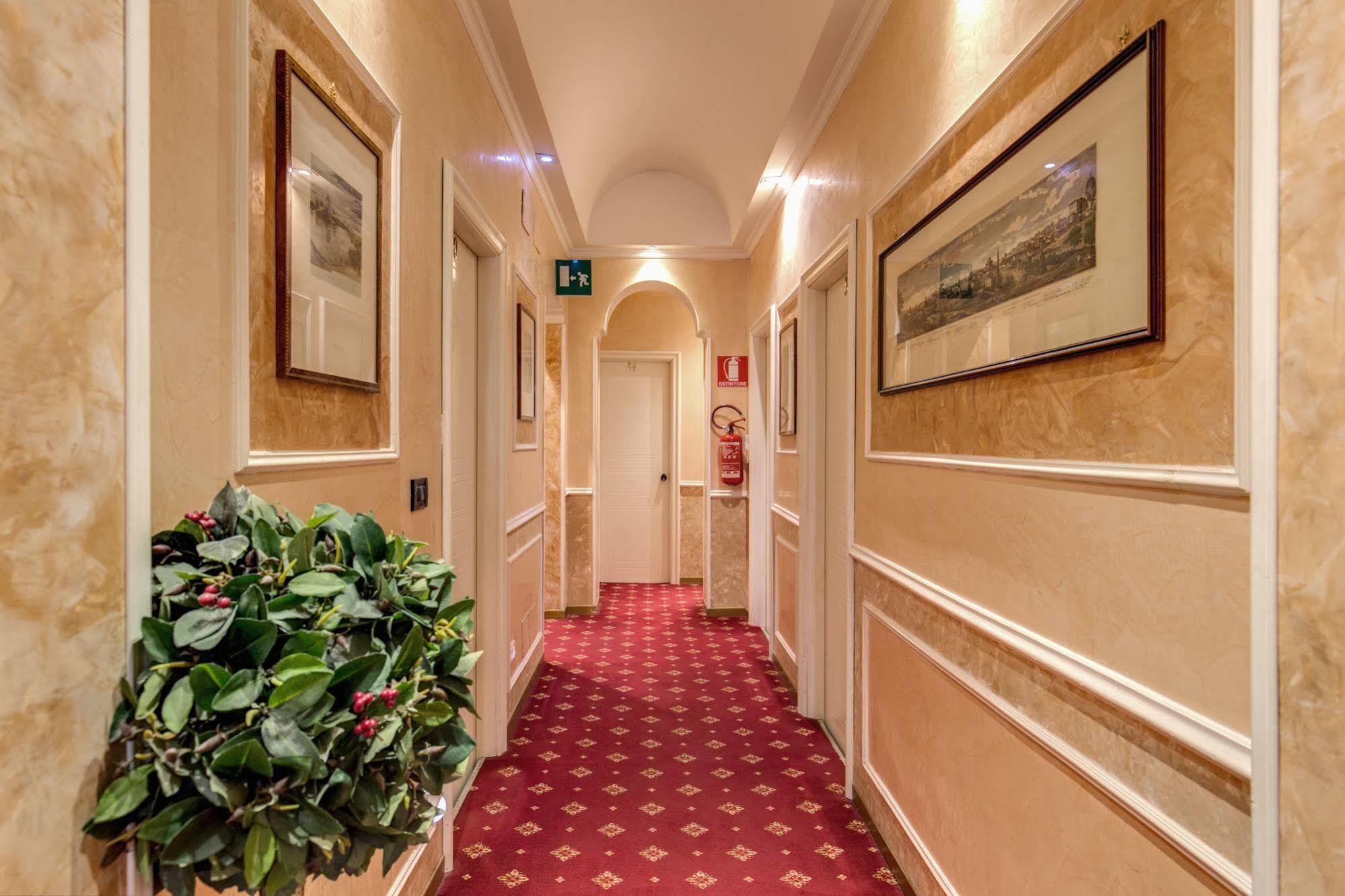Hotel Martini Roma Exterior foto